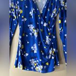 Boden Floral Jersey Surplice Top in blue with white and yellow accents size 6 Photo 3