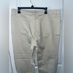 Gloria Vanderbilt  Cotton Spandex Amanda Khaki Light Tan Logo Pockets Pants Sz 18 Photo 2
