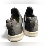 Saucony  Stretch & Go Breeze running shoes in a black/grey colorway 7.5 Photo 3