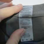 Gibson SHH Red T-Shirt With Full Color Logo Gray Short Sleeve T-Shirt Size M Photo 3