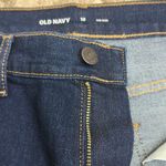 Old Navy  Mid Rise Cuffed Jean Shorts 7” NEW Size 10 Photo 5