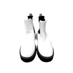 Sincerely Jules Women’s Chunky Chelsea Boots Size 8 Beige Cream Black Lug Sole Photo 6