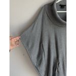 White House | Black Market Women Size M Gray Cowl Neck Kangaroo Pocket Poncho Boho Photo 3