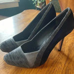 White House | Black Market White House Black Market WHBM Leather/Suede Heels Size 8 Like New! Bin D Photo 0