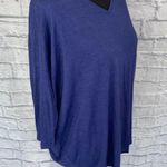 Vintage Royalty batwing v-neck 3/4 sleeve top navy blue sz M Photo 3