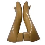 Tory Burch  Chelsea Camellia Pump Tan Nude Patent Leather Low Heel Logo Size 7.5 Photo 5