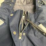 DUNBROOKE Asurion Women’s Logo Hooded Jacket Size Small Blue & White Photo 3