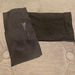 Round Glasses Photo 2