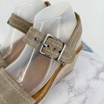 Clarks  Artisan Aisley Orchid Suede‎ Leather Wedge Platform Sandals 9M Boho Indie Photo 5