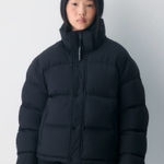 Aritzia Black  Super Puff Shorty - cliMATTE black xxs Photo 0