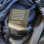 Anthropologie Gloria Velvet Joggers Blue Size XS
Retail $128.00 Photo 5