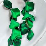 ZARA  Emerald Green Leaf Dangle Earrings Photo 3