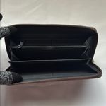 None Houndstooth Zip-Around Wallet EUC Photo 2