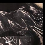 Nike NWT Women’s black SPORTS BRA SIZE XS Photo 4