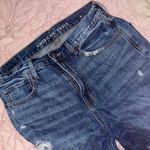 American Eagle NWOT  90s intentional, rip and distressing boyfriend jeans Photo 8