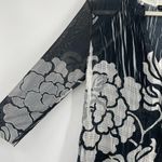 Komarov Floral Semi Sheer V Photo 4