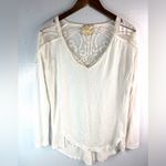 Free People  M Boho Lace Trim V-Neck Long Sleeved Top in Off-White Photo 9