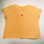 Arizona Jeans ARIZONA Juniors Yellow/Orange “Just Peachy” Graphic Short Sleeve T-Shirt Photo 1