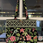 Vera Bradley  Tote Bag Botanica Black Green Pink Clean Condition Tortoise Button* Photo 0