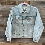 Saltwater Luxe NWT  Rhinestone Light Denim Jacket Size Medium Photo 2