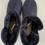 Kirkland Signature Kirkland Shearling Dark Navy Blue Boots size 9 Warm Comfortable New NWT Photo 4
