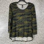 Agnes & Dora  Women's Green Camo Long Sleeve High Low Top - Size Small - Casual Photo 0