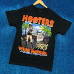 Ripple Junction Hooters Wing Patrol Since 1983 T-Shirt Size Medium  Photo 2