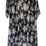 Melrose and Market front dressy or casual Kimono coverup with floral pattern Photo 0
