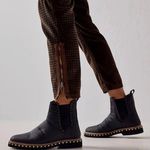 Free People Black Atlas Puffer Chelsea Boots Sz 10 Photo 0