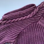 Umgee chunky knit cold shoulder wine sweater, size S Photo 4