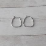 Vintage Earrings Silver Tone Unusual Shape Hoops Photo 3