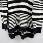 Ava & Viv Black & White Striped Soft Fuzzy Long Sleeve V Neck Sweater Sz 1X NEW Photo 3