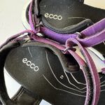 Ecco  Offroad Roam Purple Beetroot Women's Size 42 EU Sandal Strappy Sporty READ Photo 3