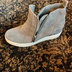 Steve Madden Gray Suede Wedge Ankle Boots Photo 3