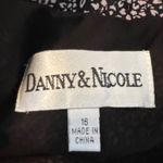 Danny & Nicole  Lined Top‎ Photo 6