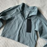 White Fox Boutique White fox active cropped long sleeve sweater Photo 0