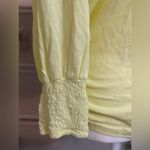 Bobi  light yellow shirt‎ Photo 4