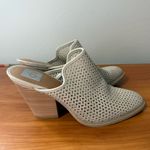 Dolce Vita Kenley Mule Beige Cream Perforated Suede Pointed‎ Toe Heels Shoes 8.5 Tan Photo 2