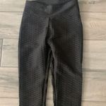 Black textured booty scrunch leggings Size XS Photo 1