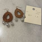 A New Day  Raffia Oval Pearl Drop Earrings New Brown white jewelry size medium Photo 4