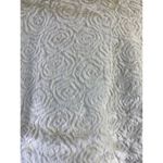 Roz & Ali Women's Fuzzy Rose Vest Photo 3