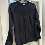 Fabletics  | Sync Long Sleeve Black Perforated Stretchy Athletic Top Size XL NWT Photo 2