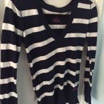 Aeropostale Navy / White striped sweater Photo 0