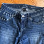 Apt. 9  Capri Jeans Women’s 4 Medium Dark Wash Straight Leg Stretch Crop Photo 1