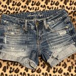 American Eagle GUC Shorts Women’s Size 2 AEO Distressed Denim Jean Shorts Photo 0
