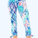 Lilly Pulitzer  Gemma Luxletic Leggings Jet Stream Bow Medium UPF 50+ Blue Pink Photo 6