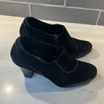Clarks Artisan Black Suede and Patent Leather Heeled Shoes Classic Elegance Photo 1