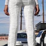 I am gia Pants Photo 0