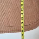 Uniqlo Tan Thermal Waffle Knit Round Hem Casual Lounge Top Photo 6