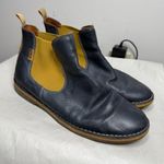 LIKE NEW PIKOLINOS Royal Pull on Chelsea Boots Sz 40 Gold Photo 1